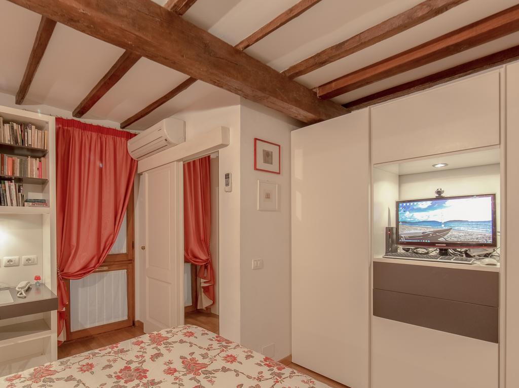 Sitornino Apartment Firenze Bagian luar foto